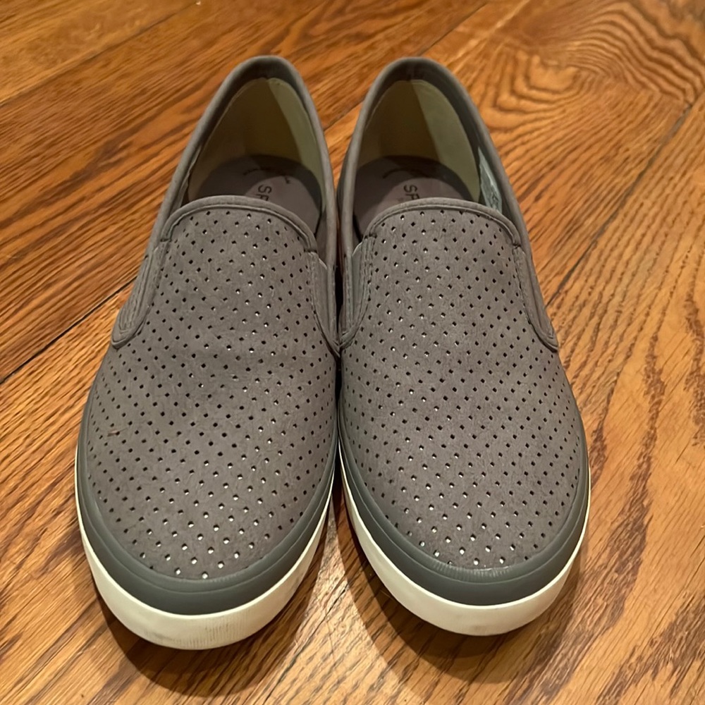 Woman’s Gray Sperry Sneakers.  Size 11